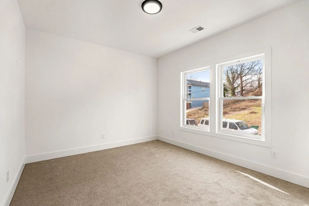 641WarrenAvenueScottdale042-1024x683-1