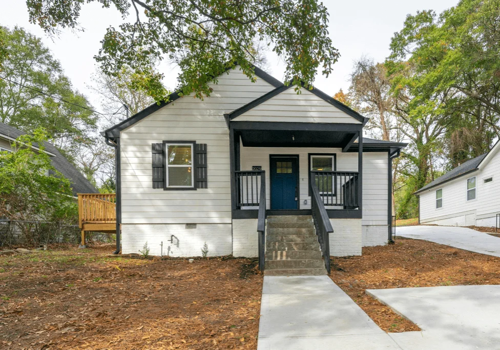 2029-Baker-Rd-NW-Atlanta-001-landscape-901f8acbcdea2cffe25fe1d4e8bf5fc1-q8654yxrhite (1)